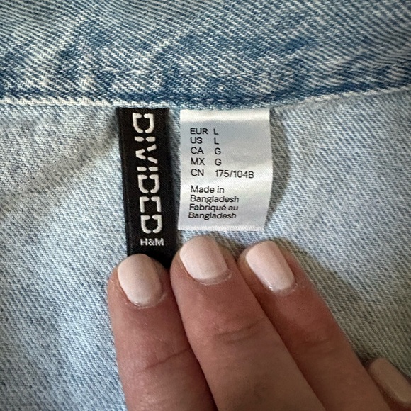 Divided by H&M Tie-Front Denim Jacket - Picture 8 of 11